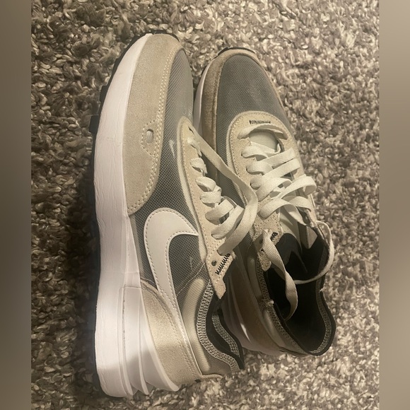 Nike Waffle One 'Summit White - Picture 2 of 5